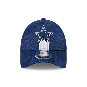 Dallas Cowboys 2024 NFL Sideline 9Forty Stretch Fit Snapback Cap