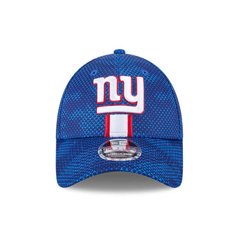 New York Giants 2024 NFL Sideline 9Forty Stretch Fit Snapback Cap